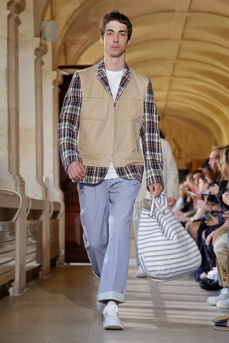 Junya Watanabe Spring Summer 2020 Paris Fashion Week Men's SS20 Runway Presentation Menswear Looks New Balance Sneaker Collaboration Levi's Jacket Denim Carhartt Amsterdam Tulip Museum St. John Real Review Civilisation