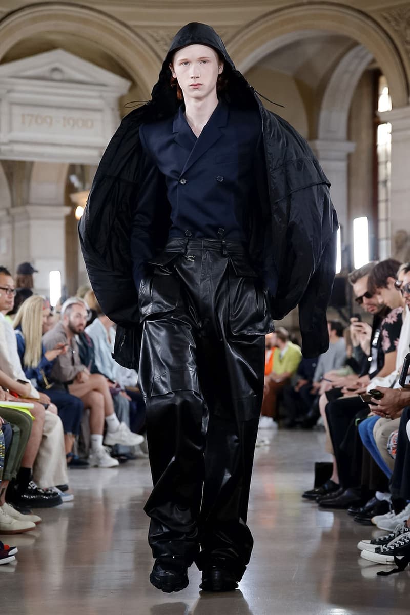 JUUN. J Paris Fashion Week Men's 2020 Spring/Summer 2020 Runway Presentation Men's Women's Collection Closer Look Images Shots Leather Technical Gothic Future Military Inspired Outerwear