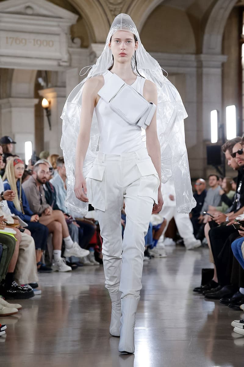 JUUN. J Paris Fashion Week Men's 2020 Spring/Summer 2020 Runway Presentation Men's Women's Collection Closer Look Images Shots Leather Technical Gothic Future Military Inspired Outerwear