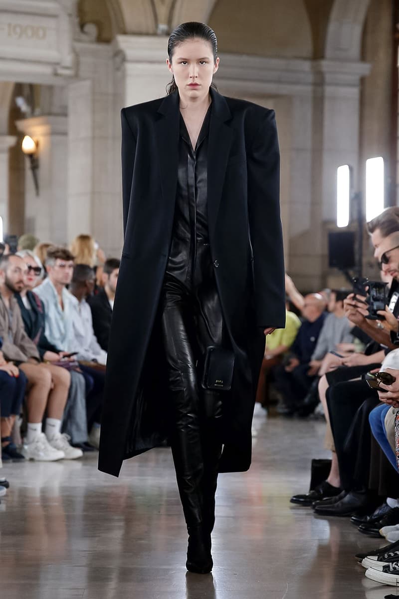 JUUN. J Paris Fashion Week Men's 2020 Spring/Summer 2020 Runway Presentation Men's Women's Collection Closer Look Images Shots Leather Technical Gothic Future Military Inspired Outerwear