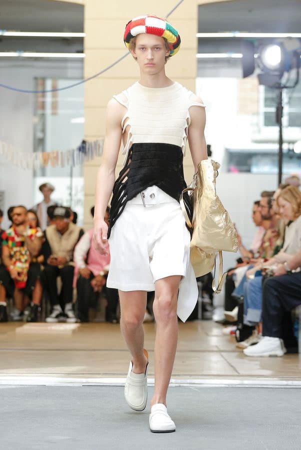 JW Anderson SS20 Paris Fashion Week Runway Show spring summer 2020 Jonathan Anderson