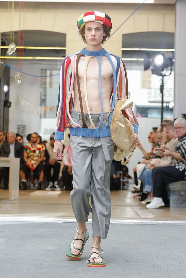 JW Anderson SS20 Paris Fashion Week Runway Show spring summer 2020 Jonathan Anderson