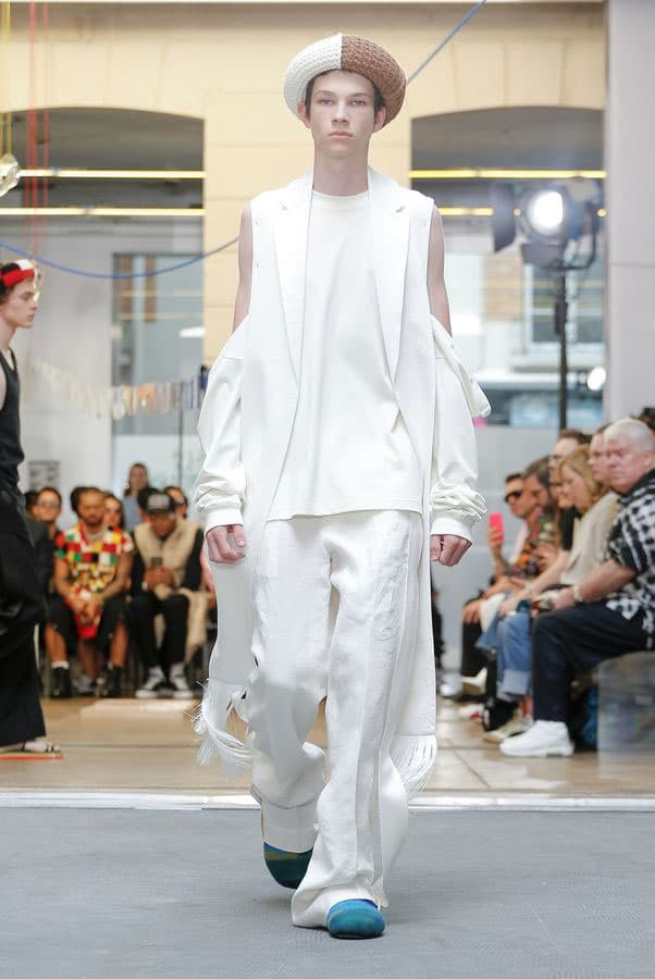 JW Anderson SS20 Paris Fashion Week Runway Show spring summer 2020 Jonathan Anderson