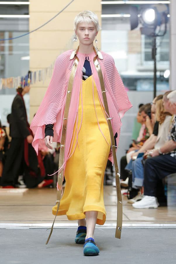 JW Anderson SS20 Paris Fashion Week Runway Show spring summer 2020 Jonathan Anderson