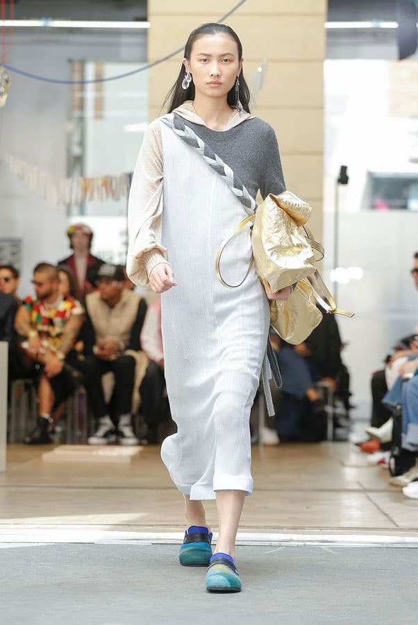 JW Anderson SS20 Paris Fashion Week Runway Show spring summer 2020 Jonathan Anderson
