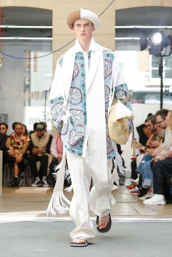 JW Anderson SS20 Paris Fashion Week Runway Show spring summer 2020 Jonathan Anderson