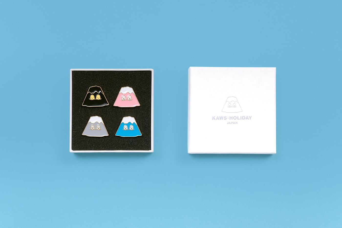 KAWS HOLIDAY Japan Camping Exhibition Mount Fuji