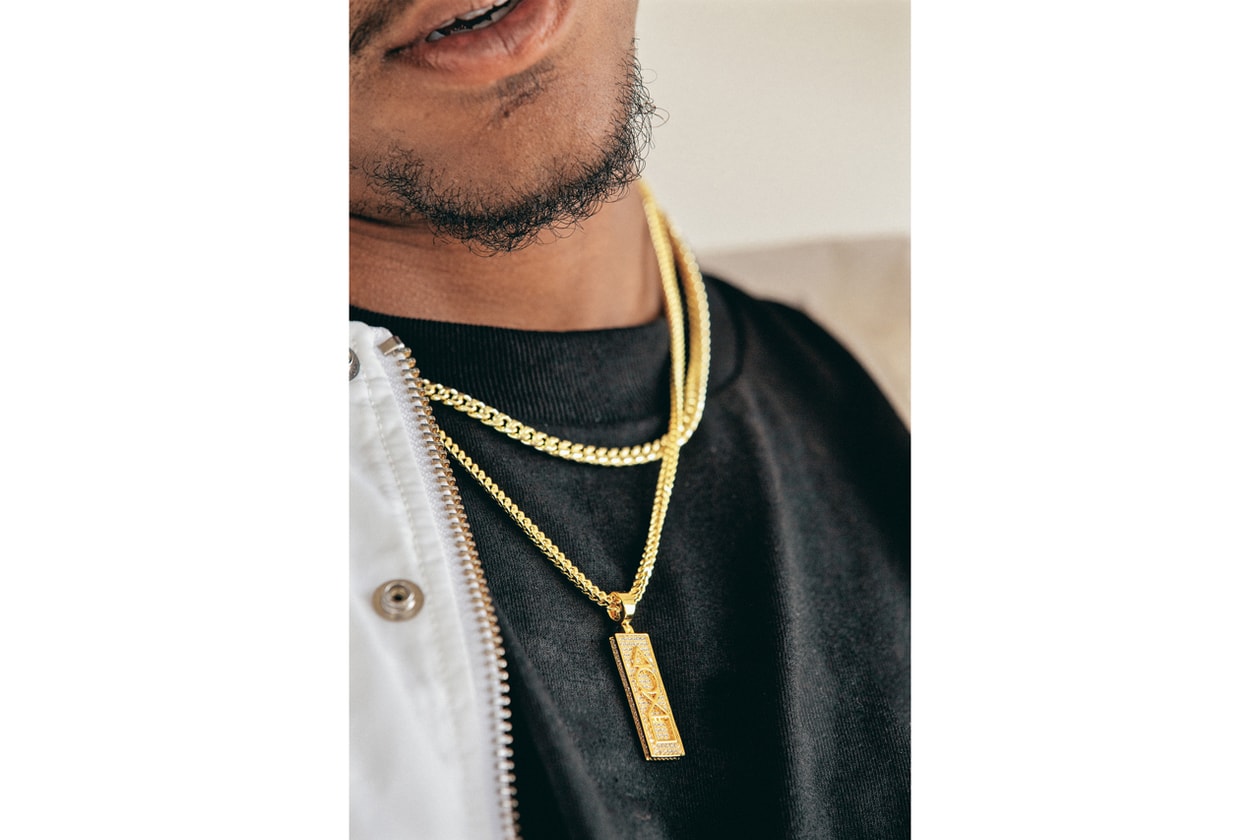 playstation king ice jewelry collaboration diamond encrusted controller logo hip hop chains pendants ice 