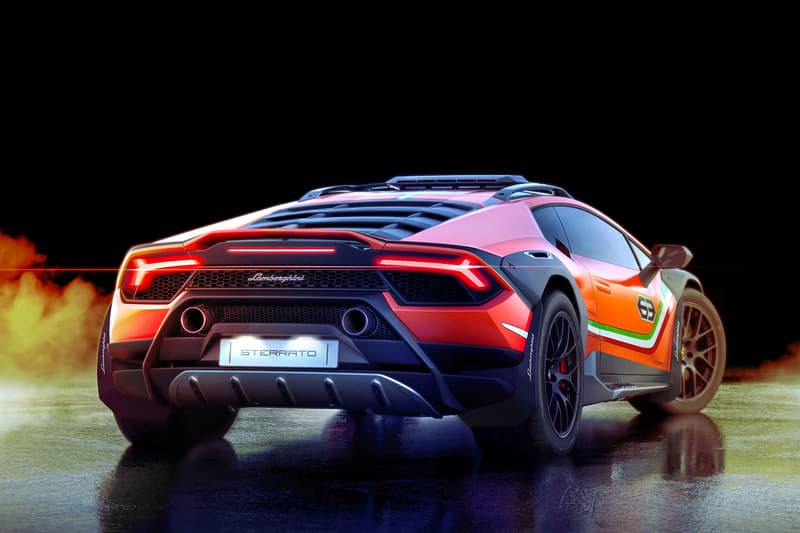 Lamborghini Huracán Sterrato Off-Road Four Wheel Drive All Terrain Suspension 5.2 Litre V10 Engine 640 BHP Dinamica Veicolo Integrata