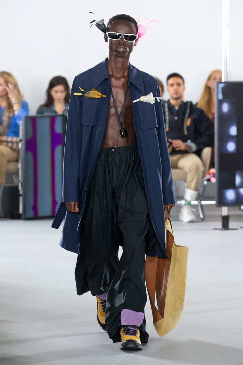 loewe spring summer 2020 mens runway show collection paris fashion week 