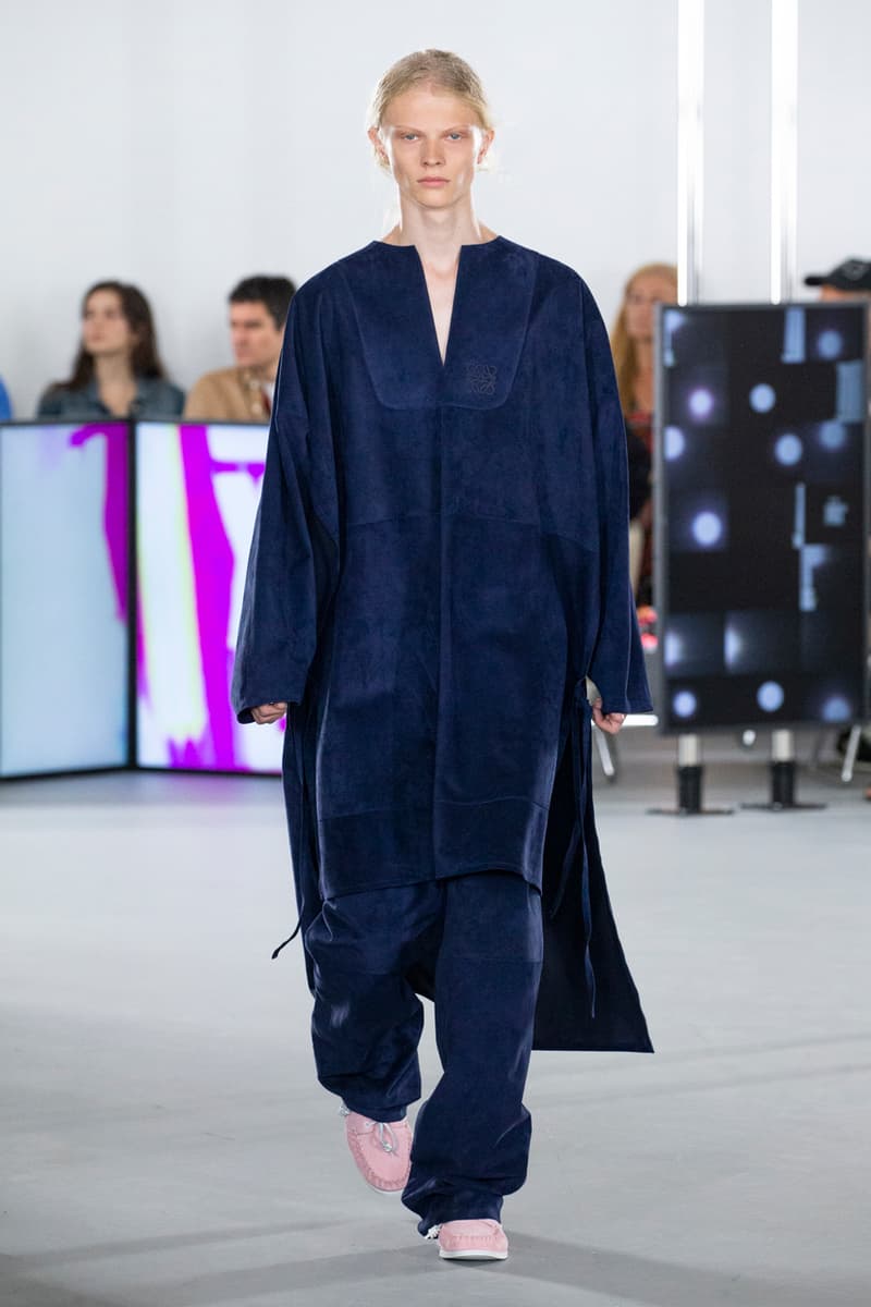 loewe spring summer 2020 mens runway show collection paris fashion week 