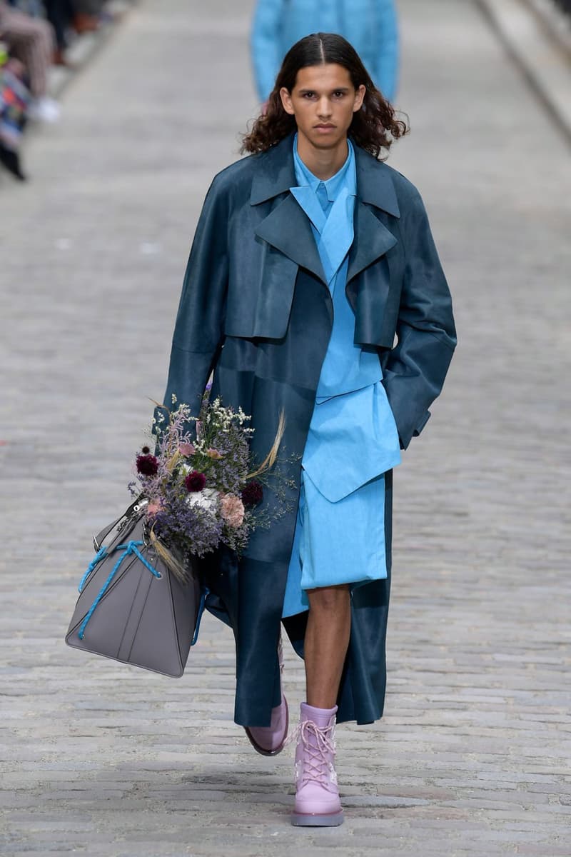 Louis Vuitton SS20 Paris Fashion Week Runway Show mens spring summer 2020 virgil abloh Héctor Bellerín