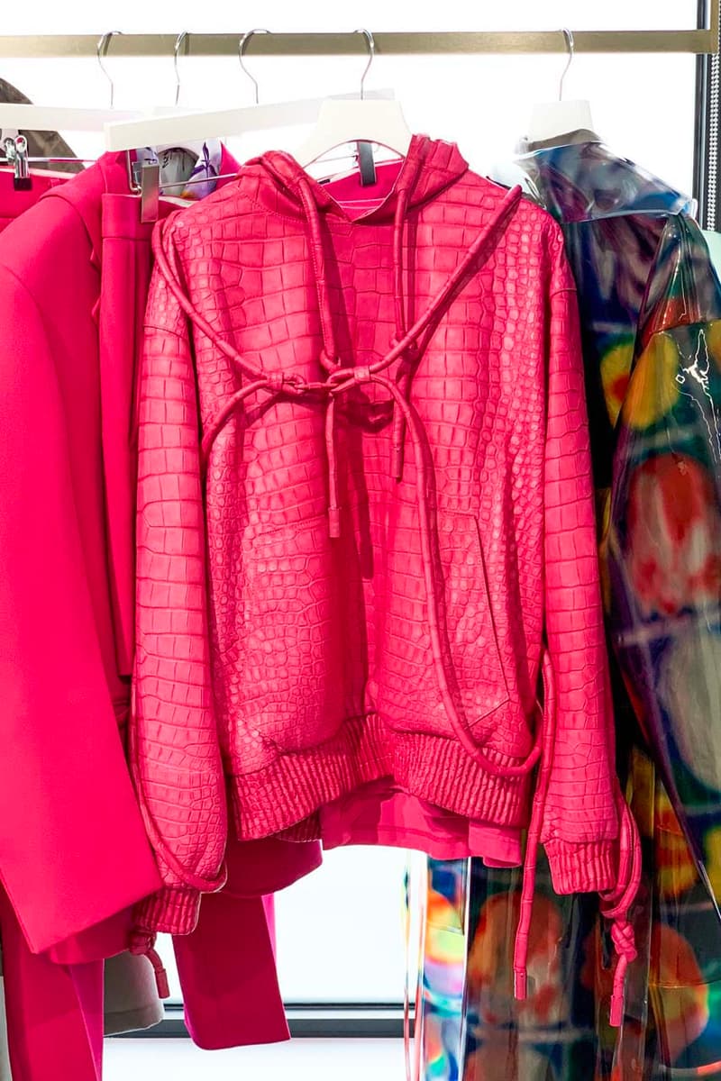 Louis Vuitton Spring/Summer 2020 Runway Details showroom collection ss20 paris fashion week virgil abloh pfw menswear trunk duffel bag sneakers shoes 503 high top