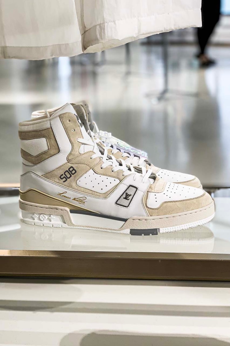 Louis Vuitton Spring/Summer 2020 Runway Details showroom collection ss20 paris fashion week virgil abloh pfw menswear trunk duffel bag sneakers shoes 503 high top 
