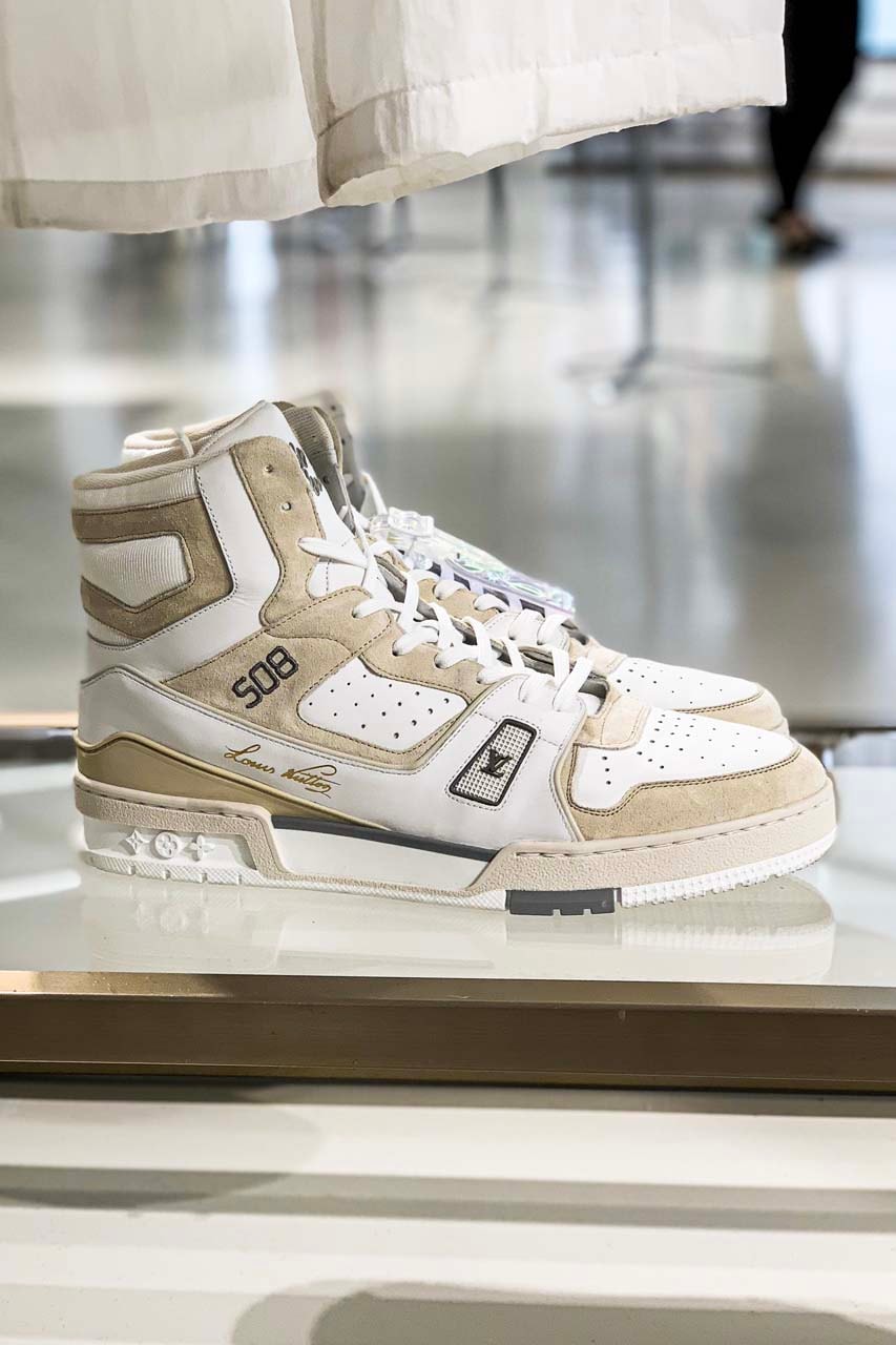 Louis Vuitton Spring/Summer 2020 Runway Details showroom collection ss20 paris fashion week virgil abloh pfw menswear trunk duffel bag sneakers shoes 503 high top