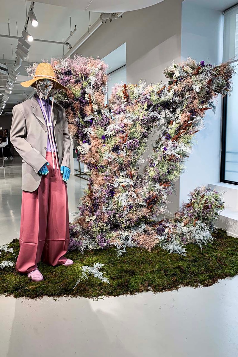 Louis Vuitton Spring/Summer 2020 Runway Details showroom collection ss20 paris fashion week virgil abloh pfw menswear trunk duffel bag sneakers shoes 503 high top 