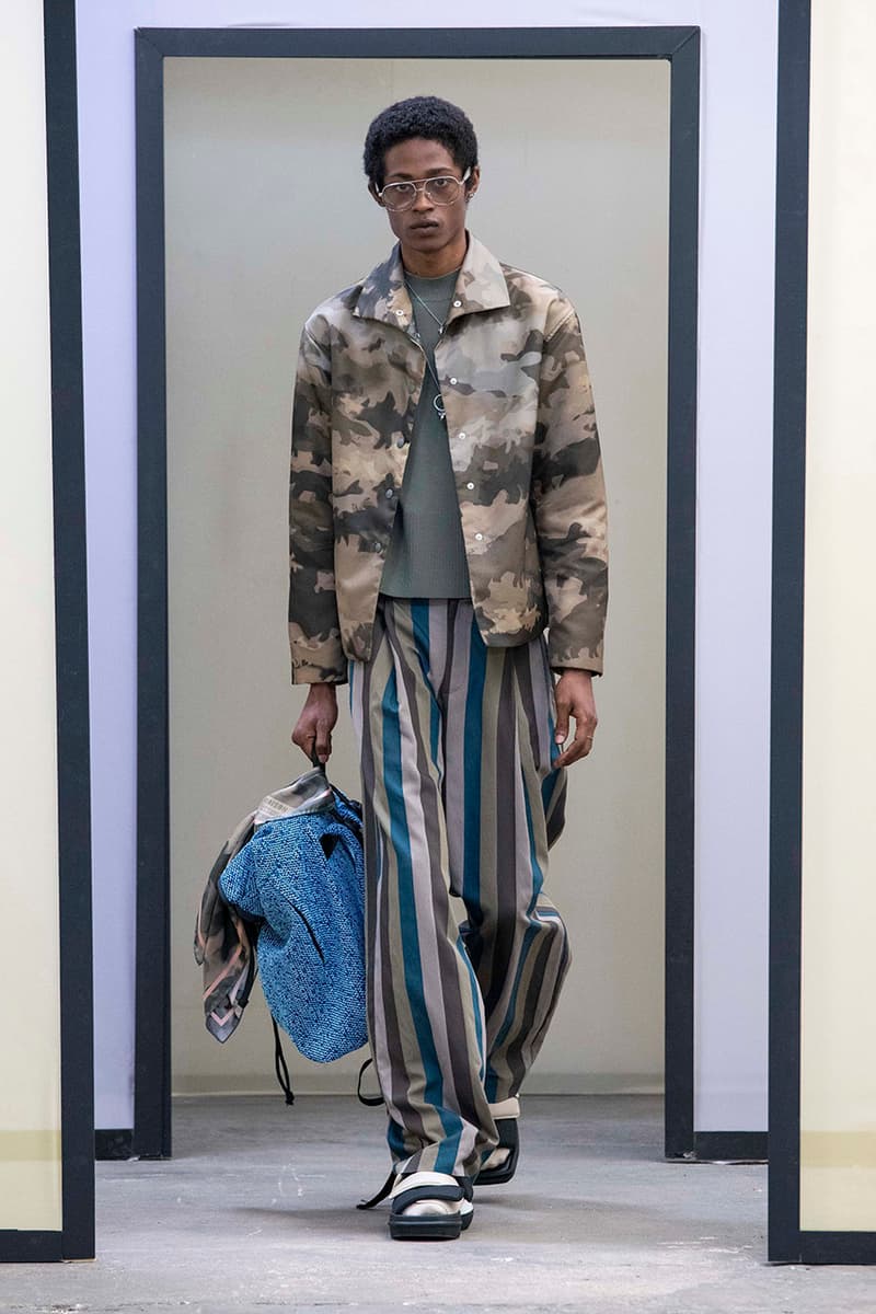 Maison Kitsuné Paris Fashion Week Men's Spring/Summer 2020 SS20 Collection Runway Looks Pastel Neon Fox Logo Branding KHROMIS Eyewear Sebago Michel Vivien Footwear Collaborations Yuni Ahn Creative Director 