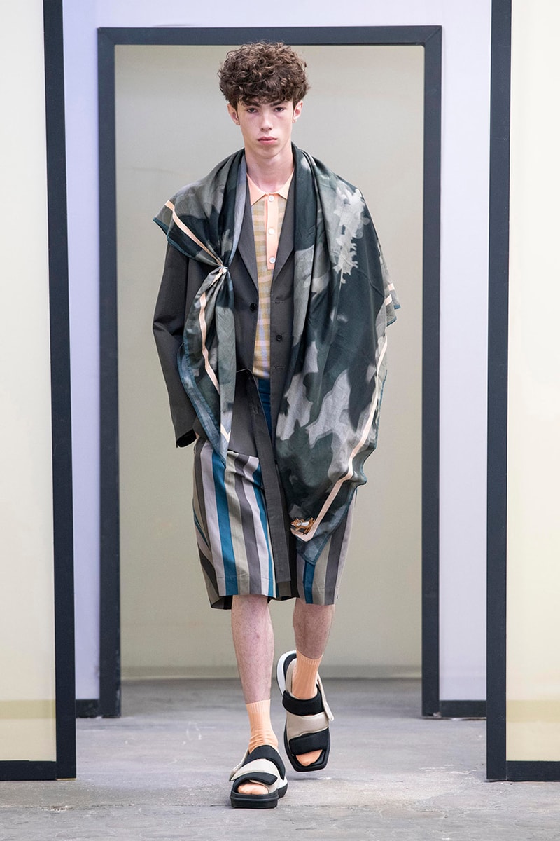 Maison Kitsuné Paris Fashion Week Men's Spring/Summer 2020 SS20 Collection Runway Looks Pastel Neon Fox Logo Branding KHROMIS Eyewear Sebago Michel Vivien Footwear Collaborations Yuni Ahn Creative Director 