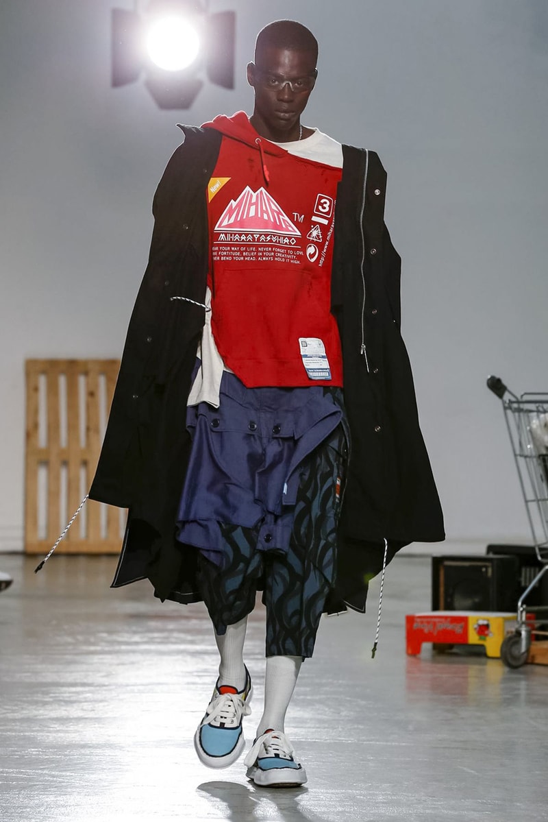 Maison Mihara Yasuhiro Spring Summer 2020 Collection Paris Fashion Week Melting sneakers deconstruction jackets runway fashion biker jacket flames plaid 