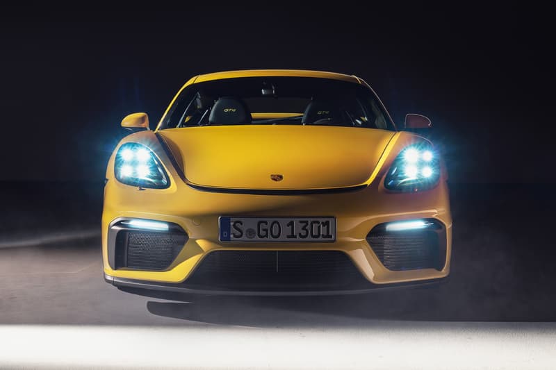 Porsche 718 Cayman GT4 and Spyder Release Info luxury sportscar cars racing motorsport german engineering
