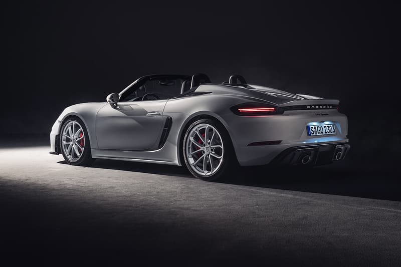 Porsche 718 Cayman GT4 and Spyder Release Info luxury sportscar cars racing motorsport german engineering