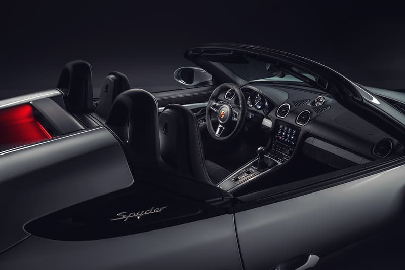 Porsche 718 Cayman GT4 and Spyder Release Info luxury sportscar cars racing motorsport german engineering
