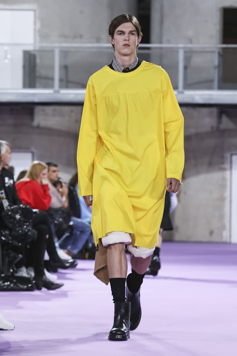 Raf Simons Spring/Summer 2020 Runway Collection paris fashion week pfw ss20 menswear presentation show