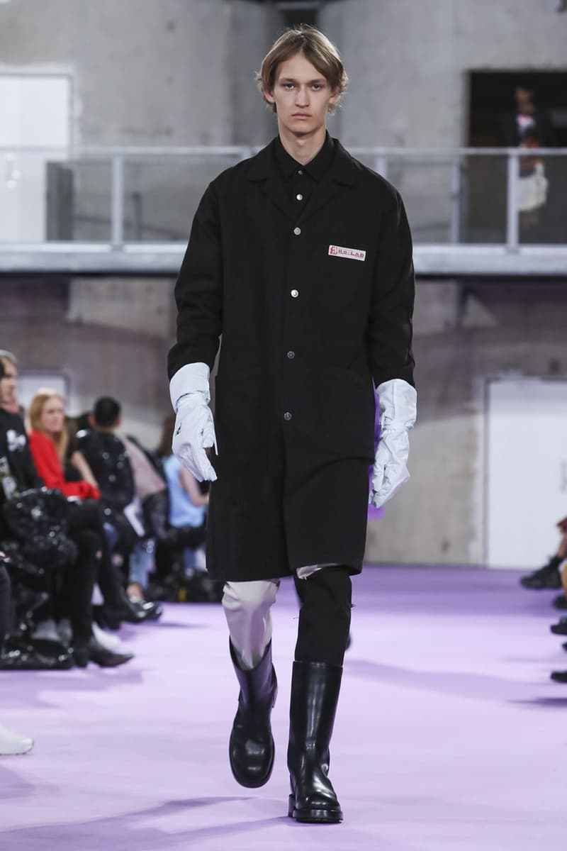 Raf Simons Spring/Summer 2020 Runway Collection paris fashion week pfw ss20 menswear presentation show