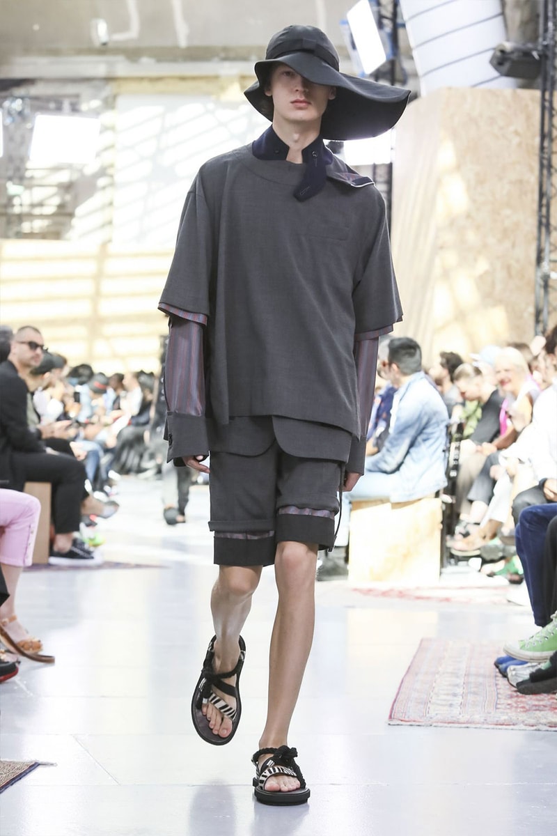 Sacai Paris Fashion Week Mens SS20 Runway Presentation military Chitose Abe