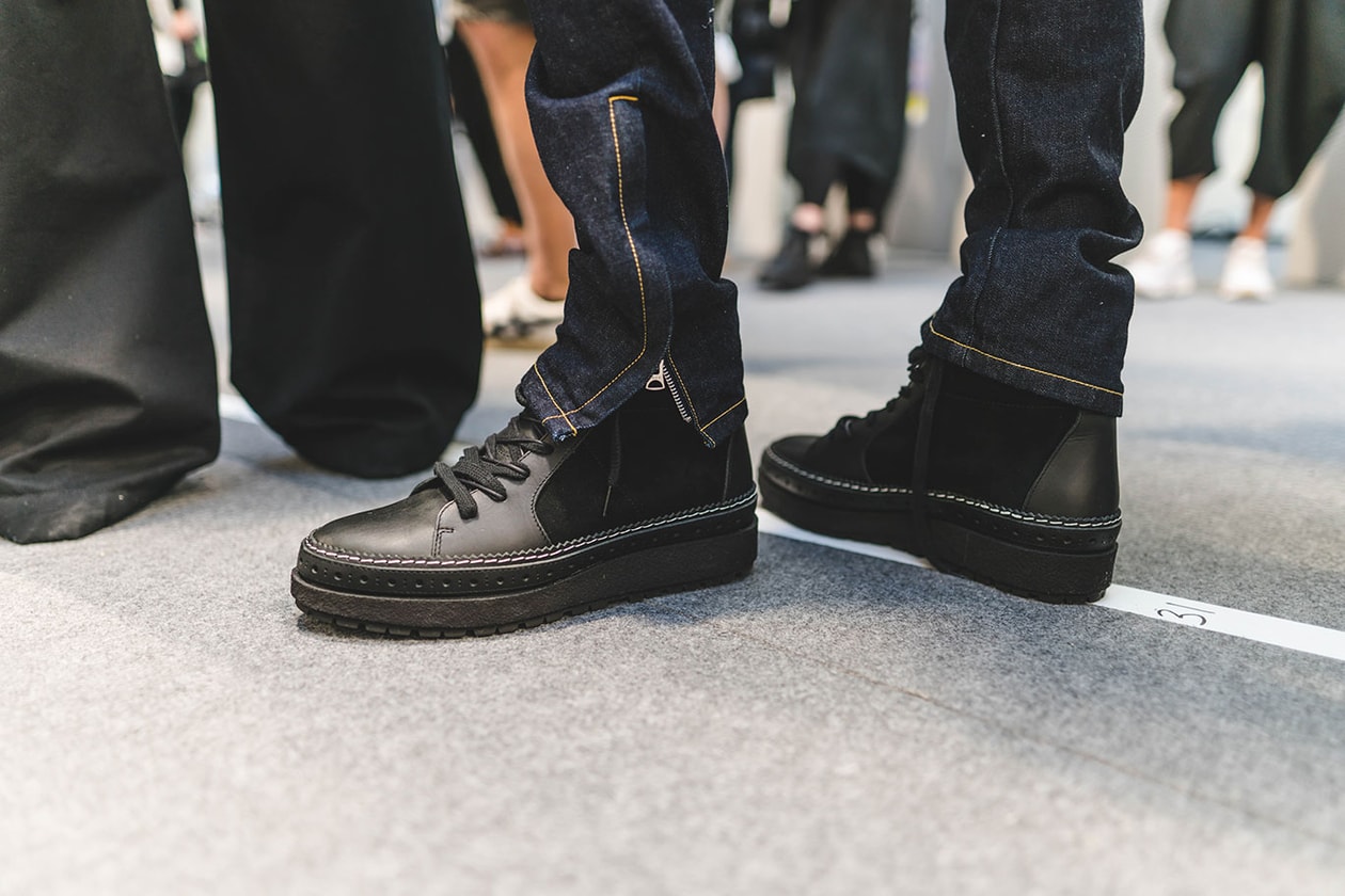 Sacai Paris Fashion Week Mens SS20 Runway Presentation military Chitose Abe