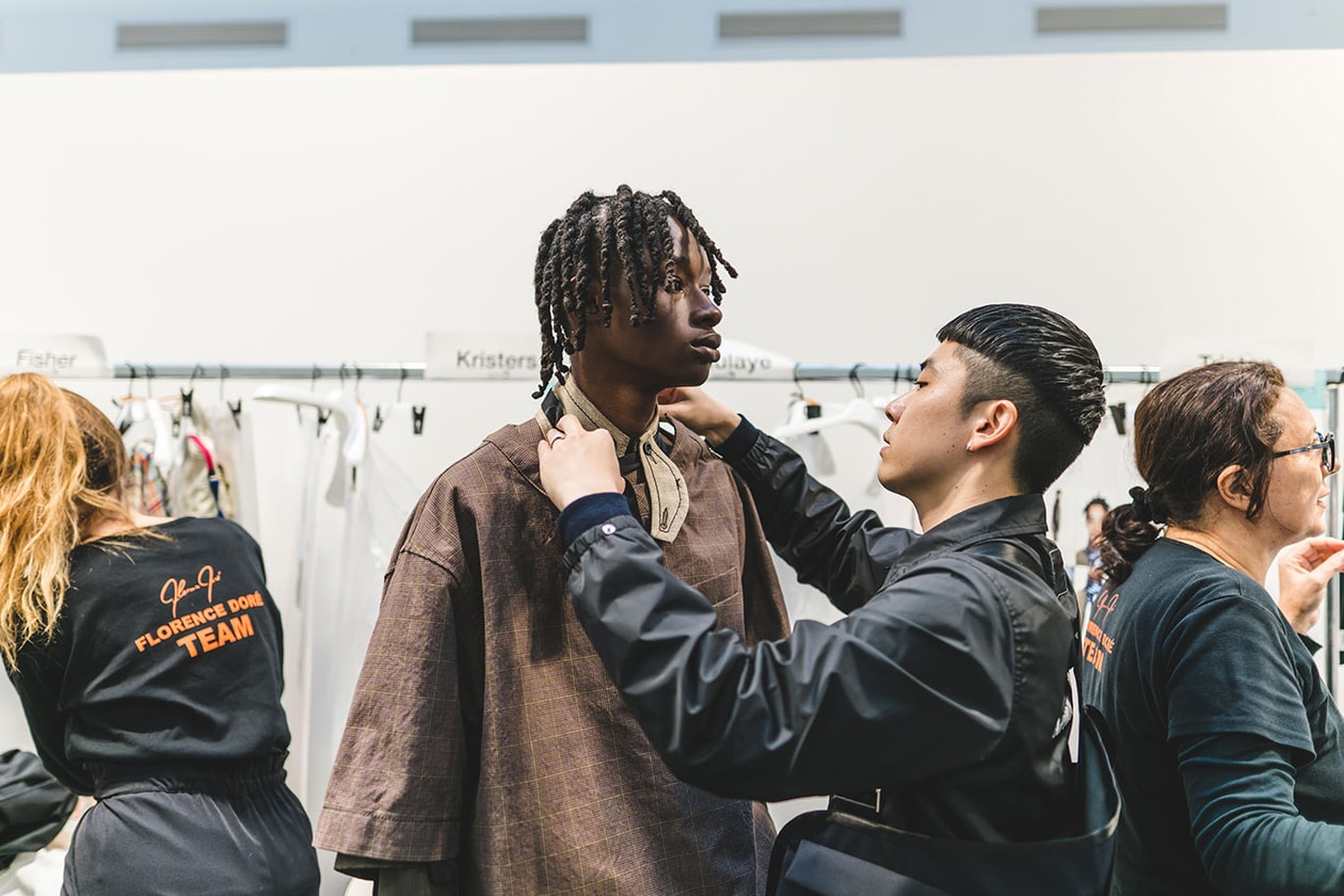 Sacai Paris Fashion Week Mens SS20 Runway Presentation military Chitose Abe