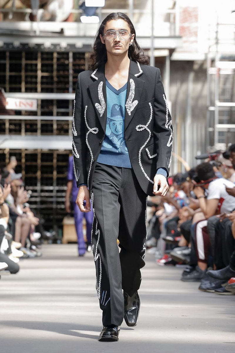 SANKUANZ Spring Summer 2020 Collection Paris Fashion Week Shangguan Zhe Sneaker protectors sandals cowboy western wear southern gothic grunge footwear