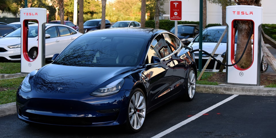 Teslas Hold Value Better Than Gasoline Cars Hypebeast