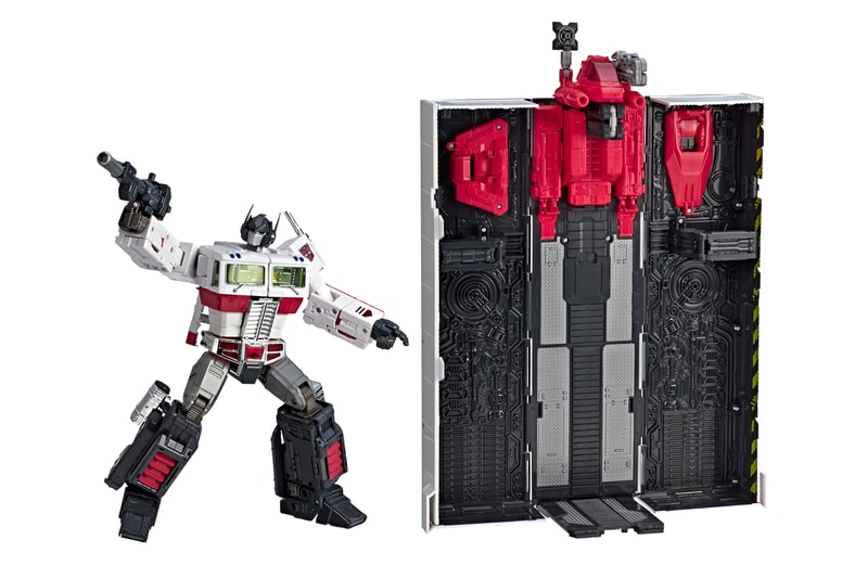Transformers Ghostbusters MP 10G OPTIMUS PRIME ECTO 35 NTWRK San Diego Comic-Con International Ghost Trap Roller Slimer 1984 35 years Ghostbusters Fan Fest Ernie Hudson