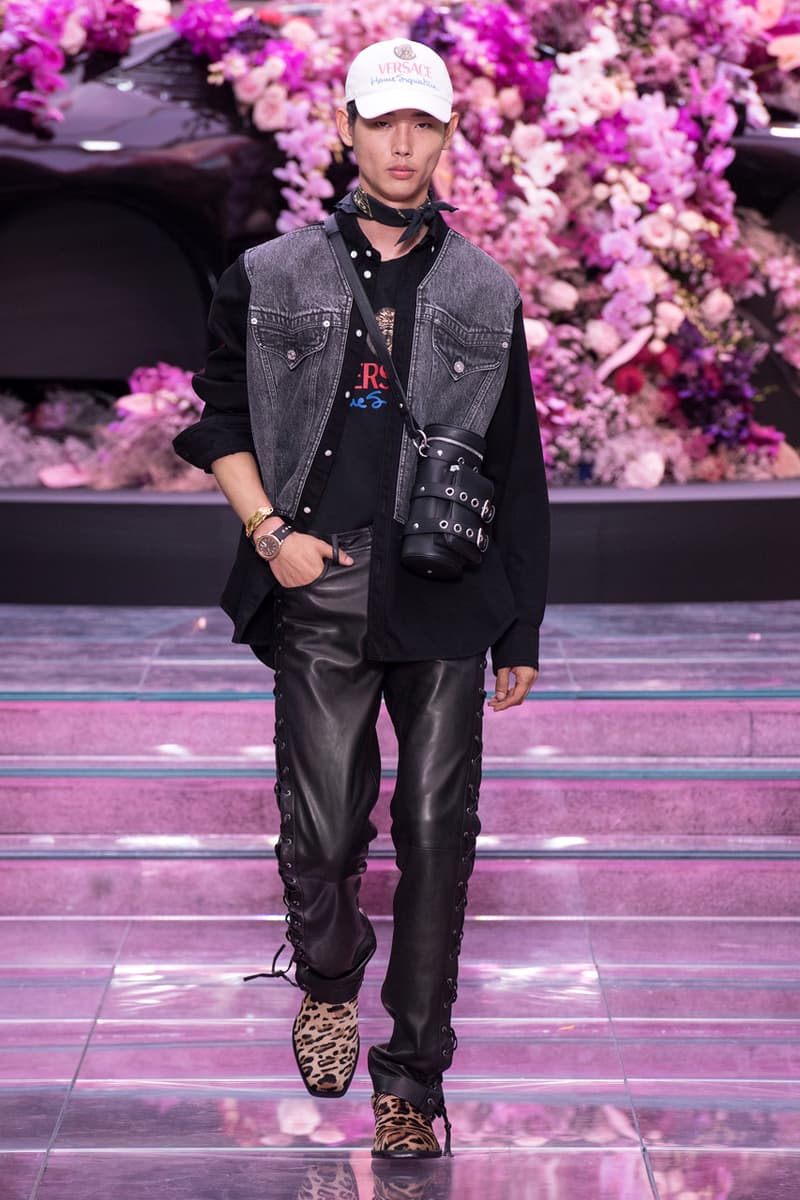 versace mens spring summer 2020 fashion runway show milan fashion week