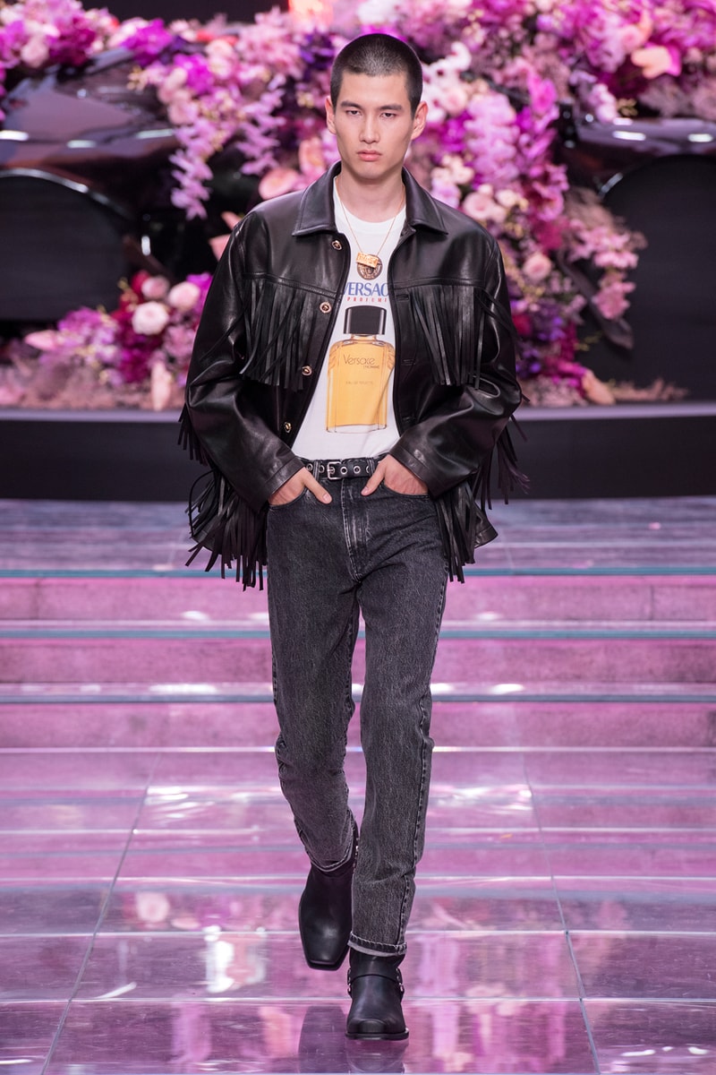 versace mens spring summer 2020 fashion runway show milan fashion week 