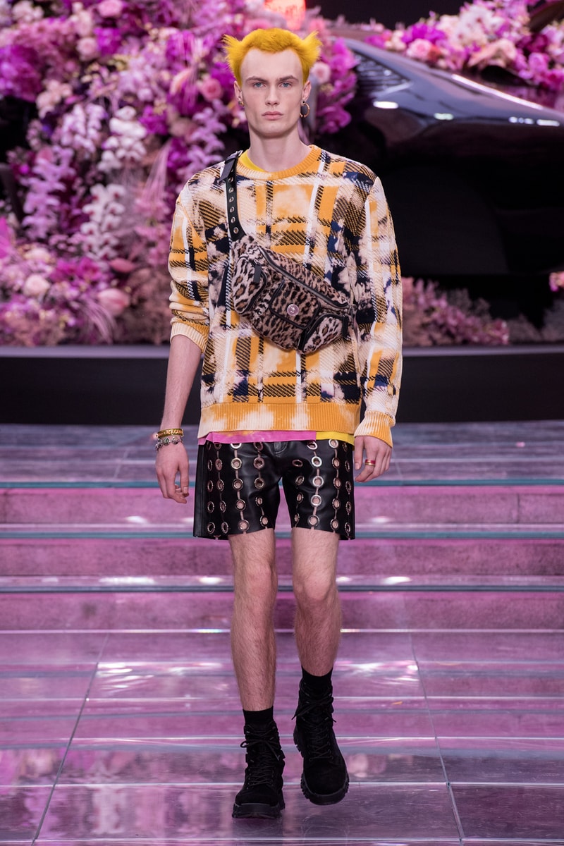 versace mens spring summer 2020 fashion runway show milan fashion week 