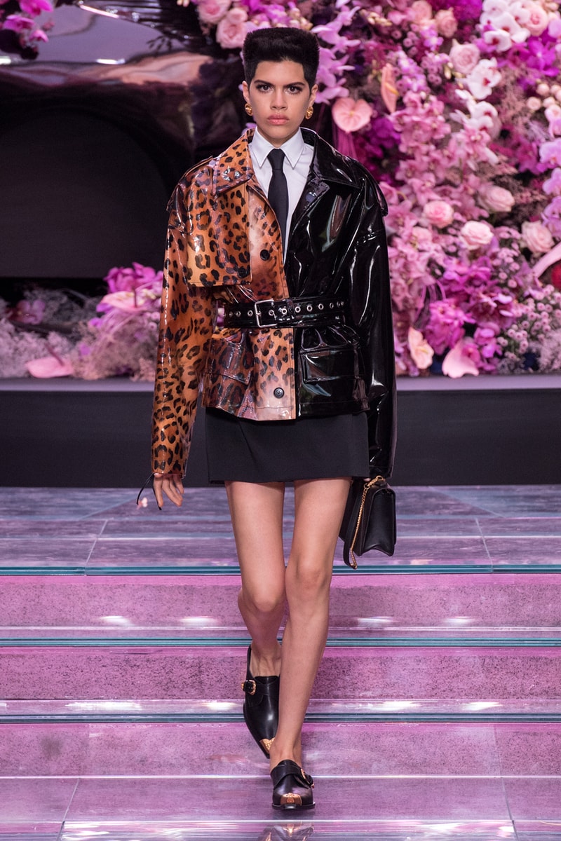 versace mens spring summer 2020 fashion runway show milan fashion week 