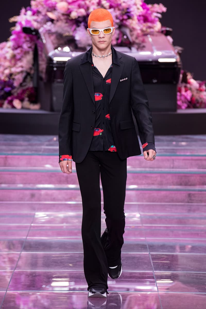versace mens spring summer 2020 fashion runway show milan fashion week