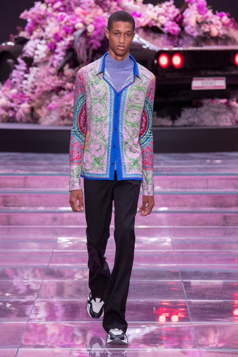 versace mens spring summer 2020 fashion runway show milan fashion week 