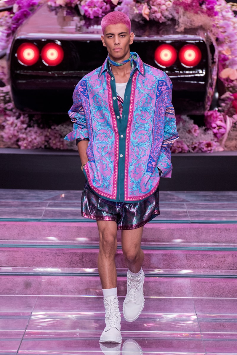 versace mens spring summer 2020 fashion runway show milan fashion week 