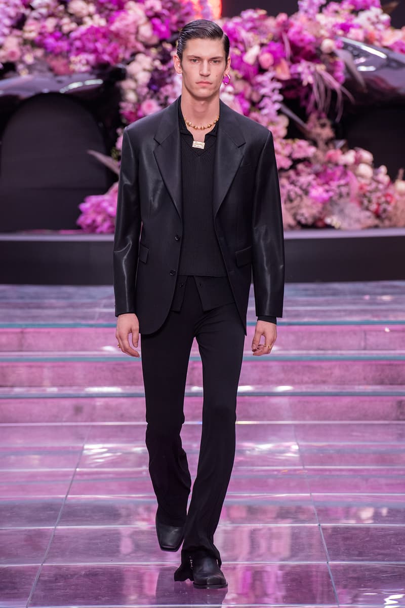 versace mens spring summer 2020 fashion runway show milan fashion week