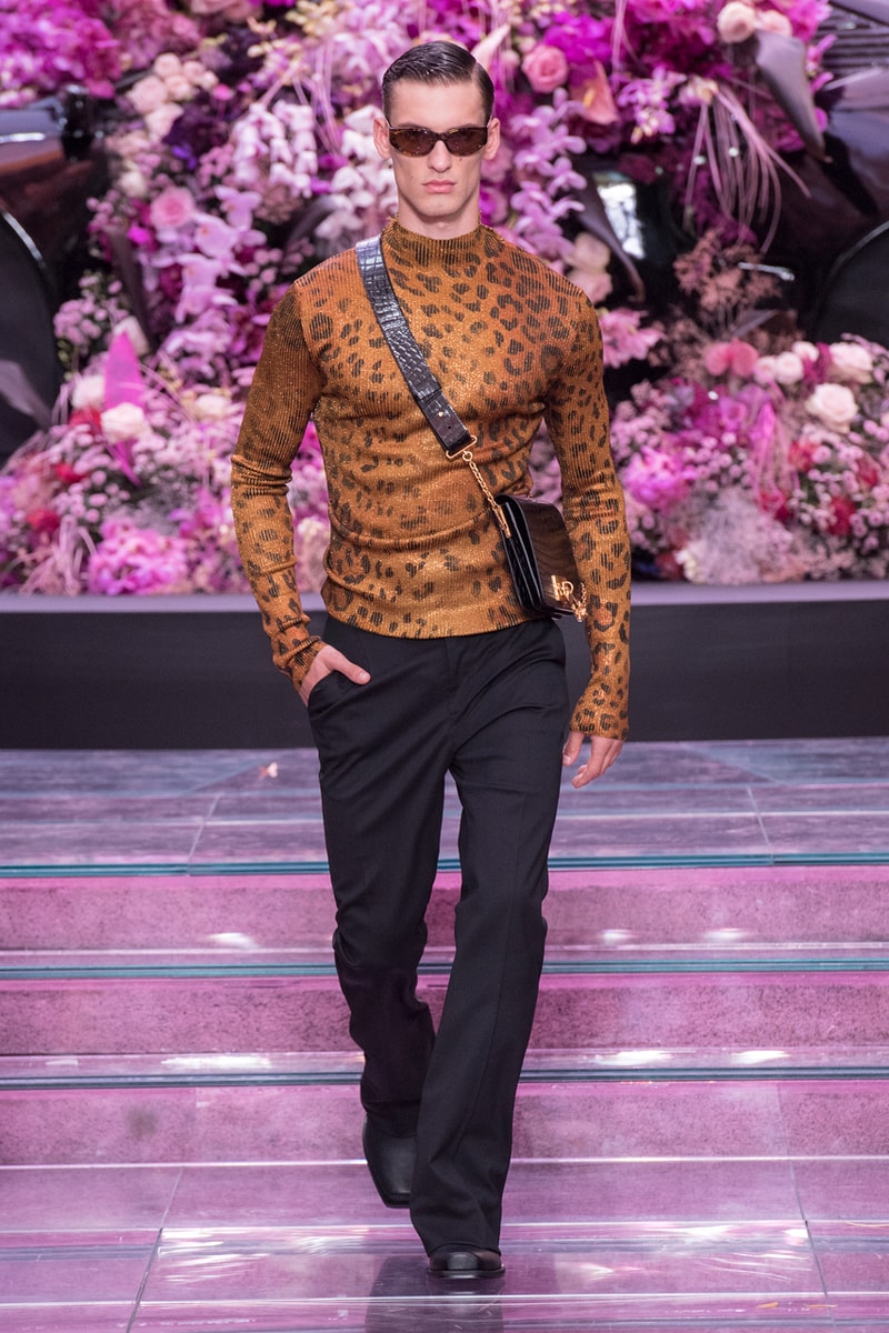 versace mens spring summer 2020 fashion runway show milan fashion week 