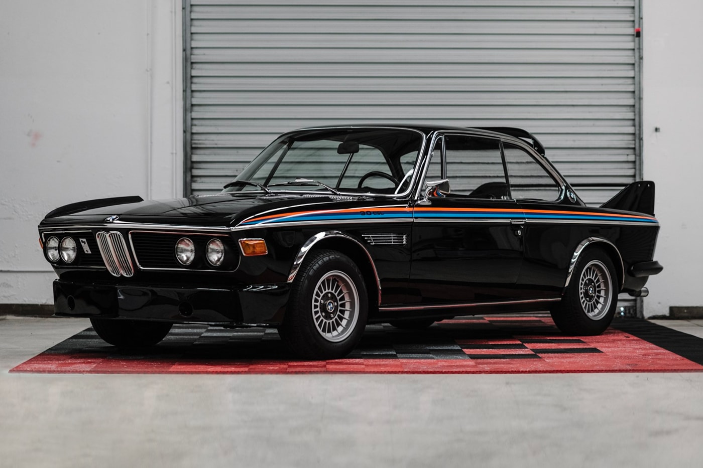 1972 BMW 3.0 CSL RM Sotheby's Auction  For sale buy now bid black retrofuturistic motorsport automotive car e9 e24 