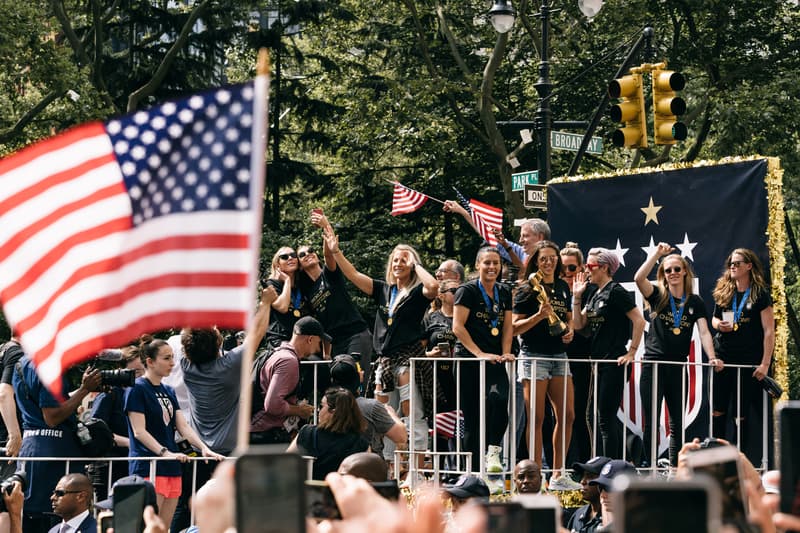 2019 USWNT fifa World Cup Championship ticker tape Parade NYC Photo Recap new york city united states of america womens national team soccer football float Megan Rapinoe morgan team photos mayor Bill de Blasio