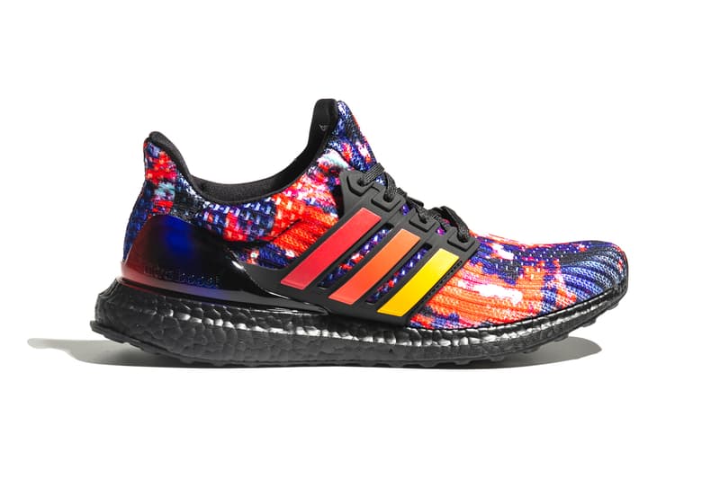 adidas Originals UltraBOOST Scarlet Active Orange Core Black Torsion stabilizing flexible outsole gradients three stripes heel arched primeknit upper