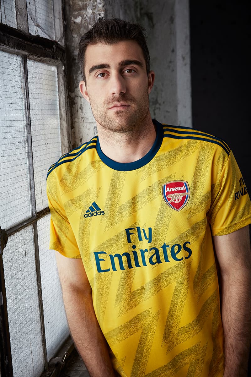 Arsenal 2019 20 Bruised Banana Away Jersey Hypebeast