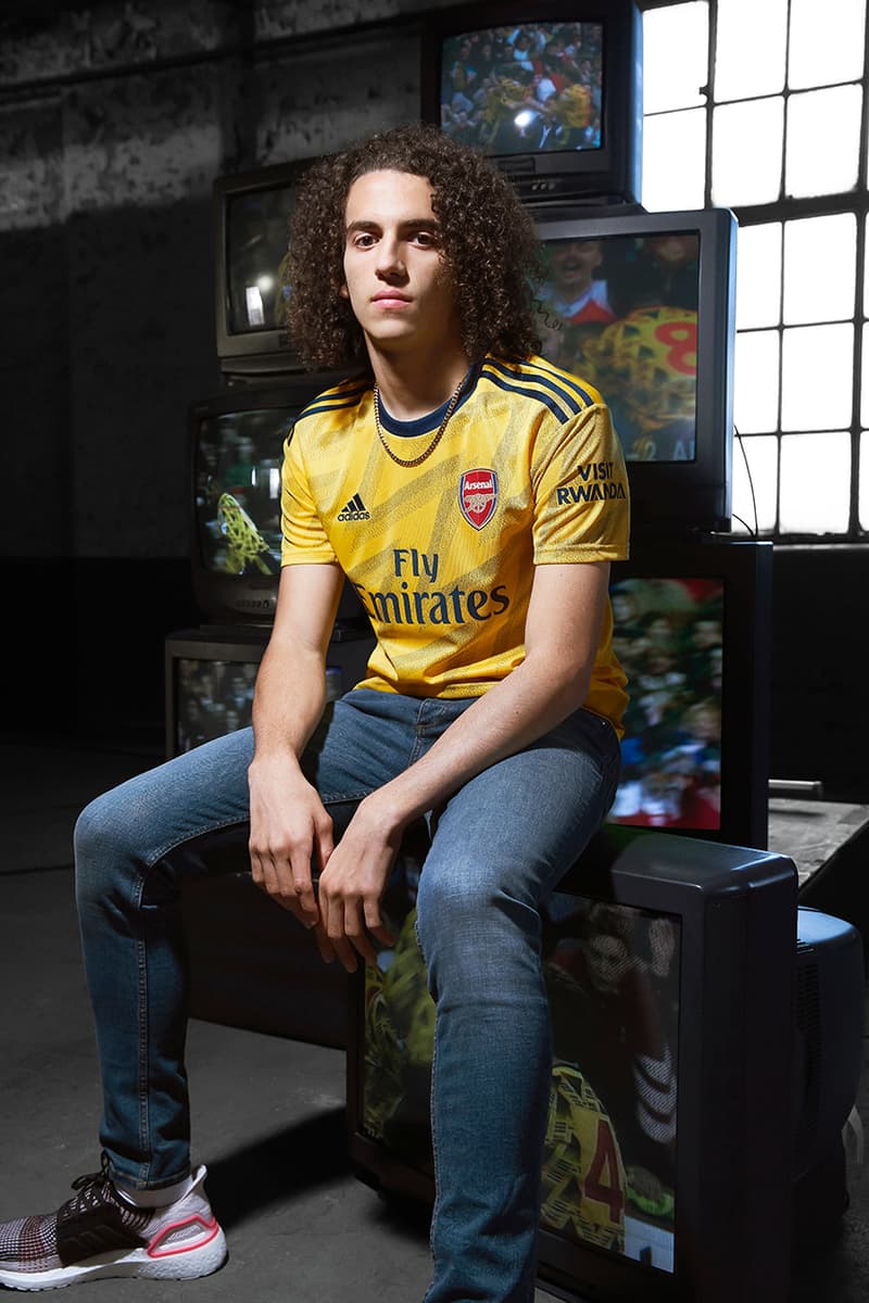 Arsenal 2019 20 Bruised Banana Away Jersey Hypebeast