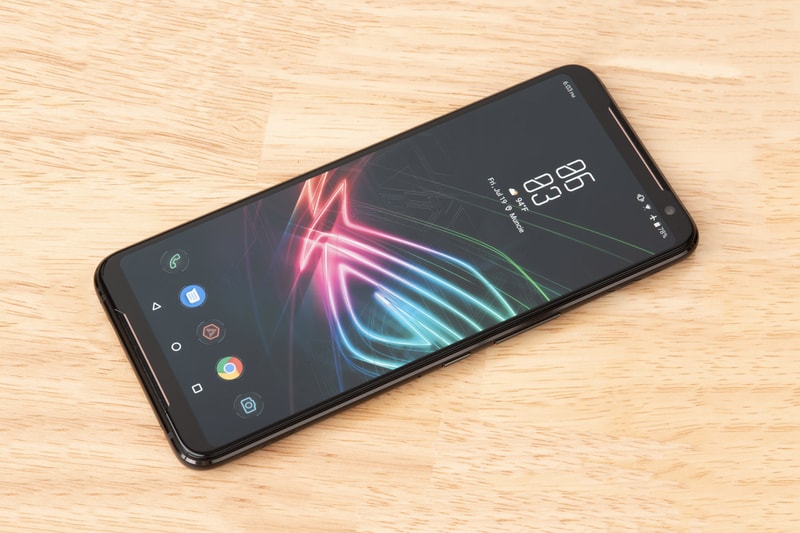 ASUS Republic of Gamers Phone II Qualcomm Snapdragon 855 Plus processor Adreno 640 Kryo 485 CPU 296GHz 512GB flash storage cooling vent