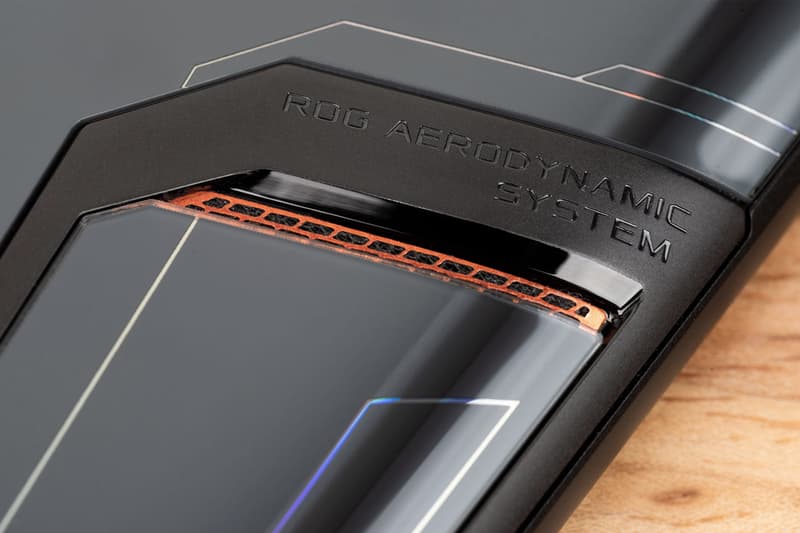 ASUS Republic of Gamers Phone II Qualcomm Snapdragon 855 Plus processor Adreno 640 Kryo 485 CPU 296GHz 512GB flash storage cooling vent